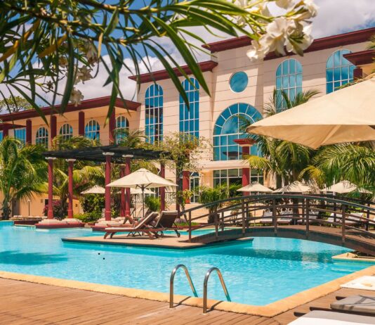 Discover the Soul of India Through Curated Tours and Cultural Stays India Tours and Hotels