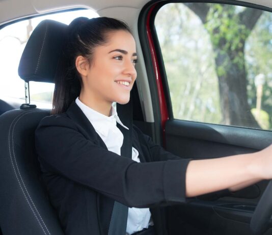 Taxi Ahmedabad Services That Deliver Comfort, Safety, and Timeliness