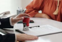 Fast Apostille and Online Notary Services: Essential for Business Owners Expanding Globally