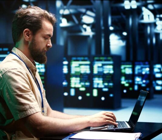Advanced Hosting Resources for Websites, Applications, and Enterprises Dedicated Server Datacenter
